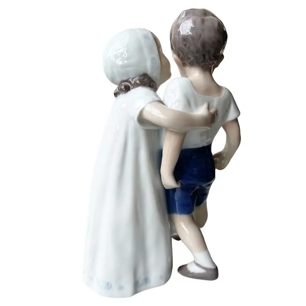 BING & GRONDAHL 1614 Porcelain Figurine I.P.I. Love Refused Boy Girl Denmark EUC